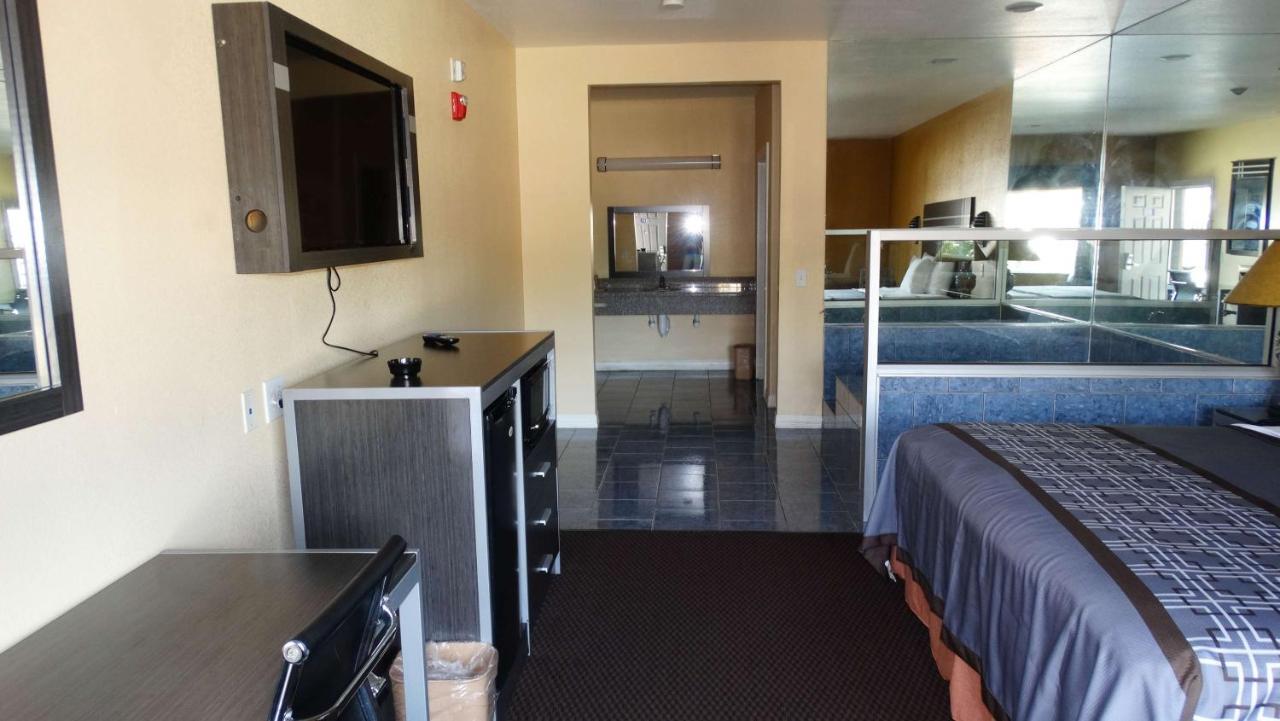 Motel 6 Houston, Tx - Willowbrook Mall Екстер'єр фото