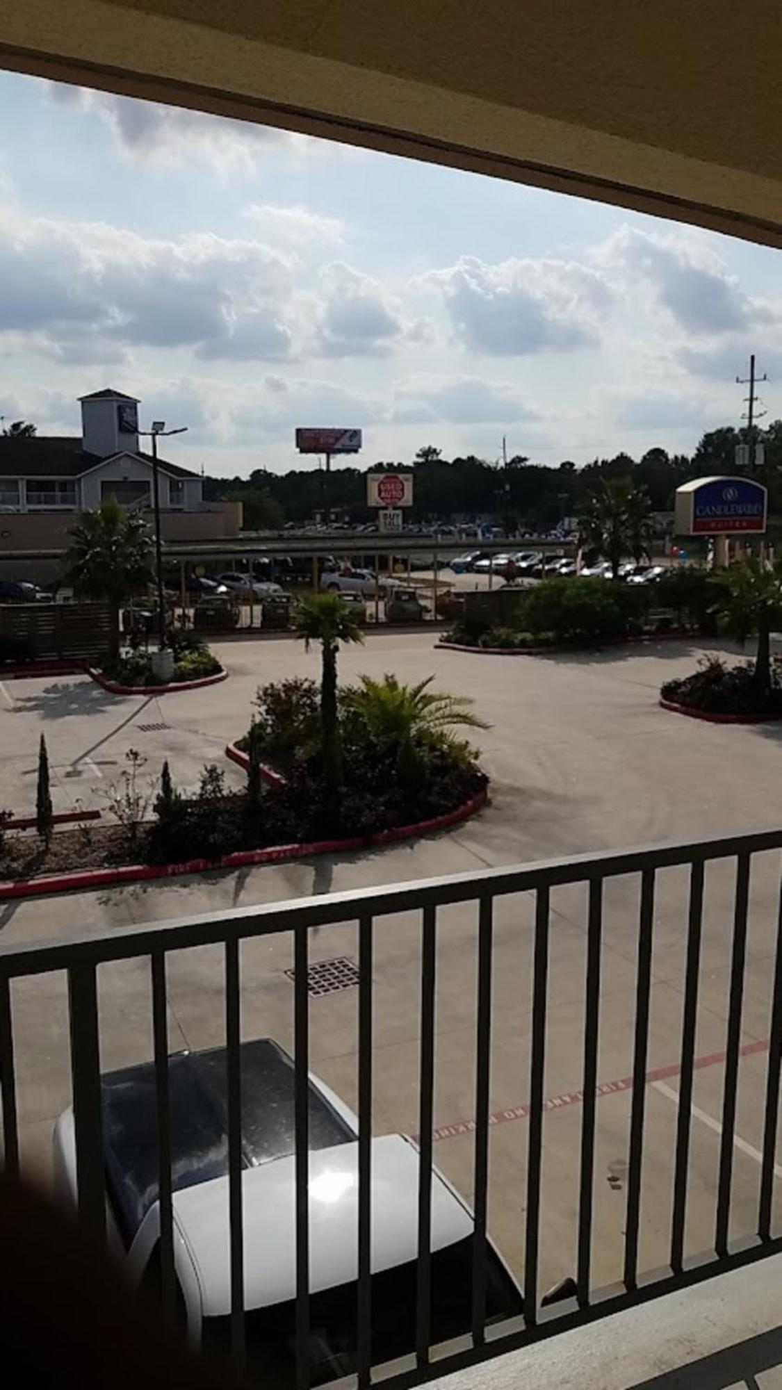 Motel 6 Houston, Tx - Willowbrook Mall Екстер'єр фото
